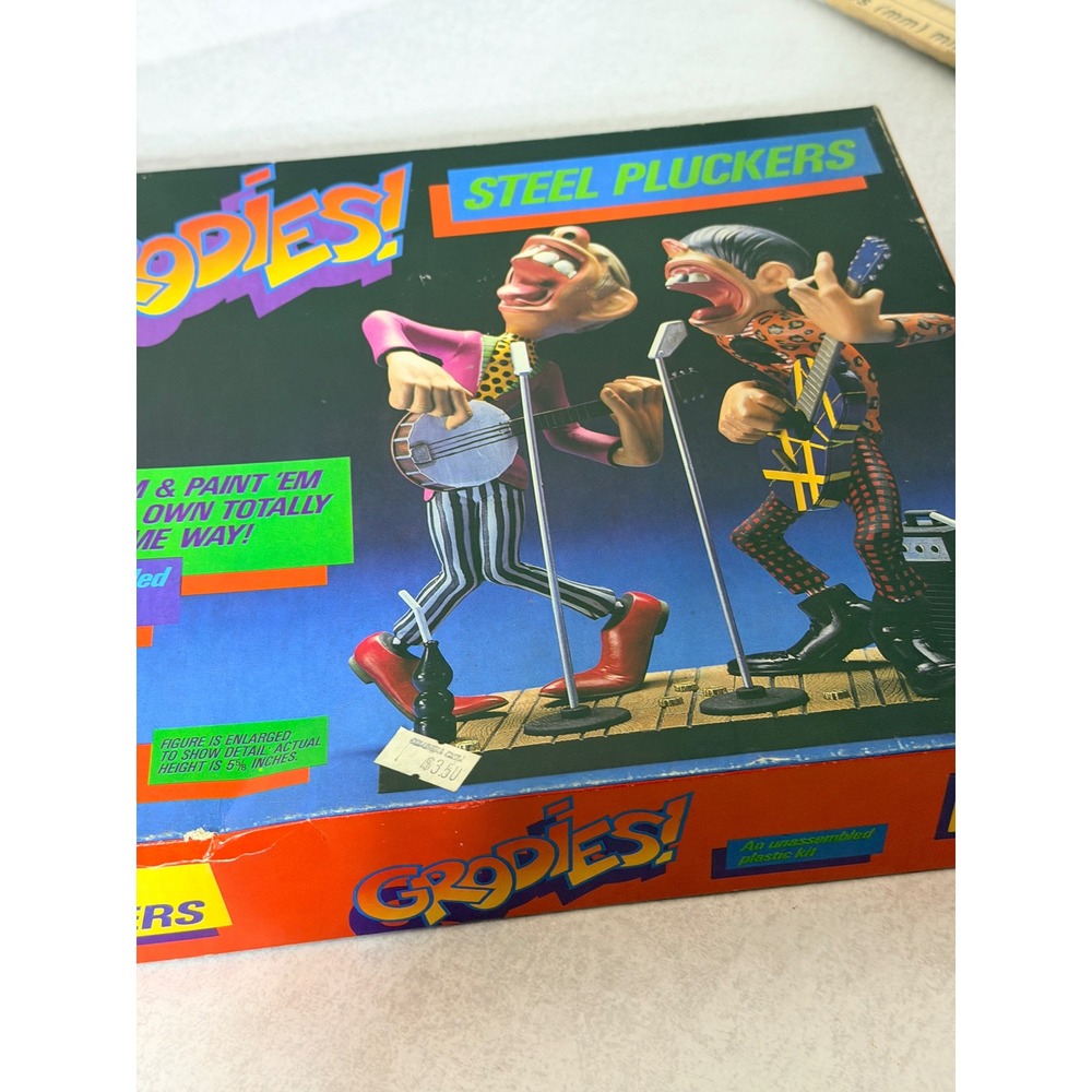 Vintage 1983 Testor Grodies Steel Pluckers Model Kit 547 Unassembled Plastic